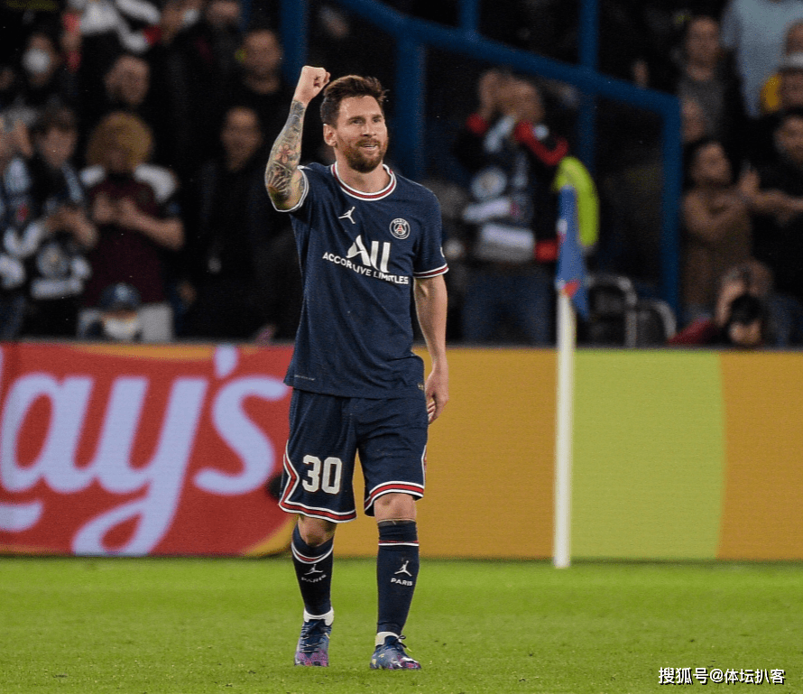 PG平台 -赛地聚焦：欧冠关键时刻热度飙升，夏洛特黄蜂绝杀压哨，媒体盛赞，身体对抗强度拉满的简单介绍